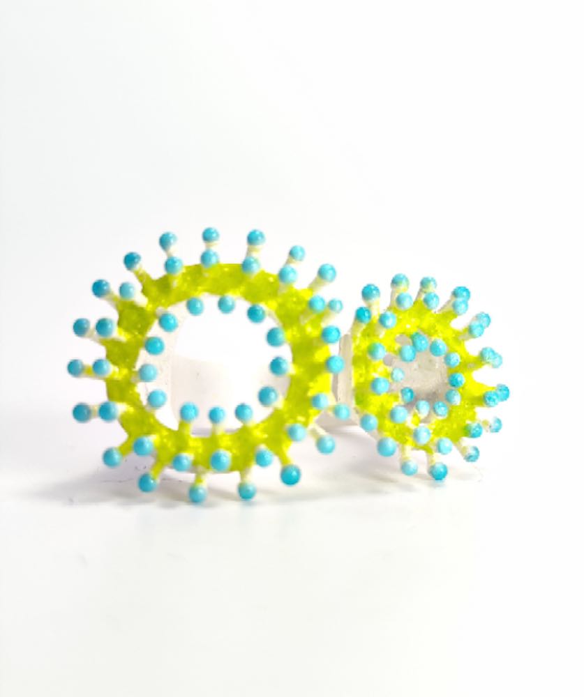 Martina Ege – Blumentiere