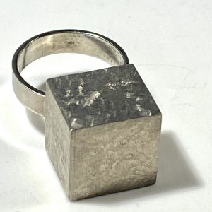 Ring Kubus